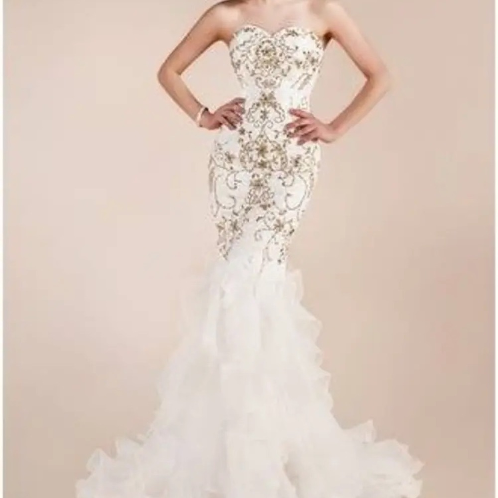 Boutique Strapless Sequin Layered Mermaid Dress